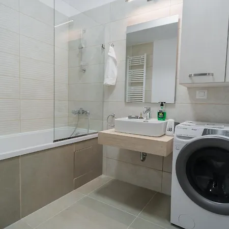 Apartment Vulcan Residences - Premium